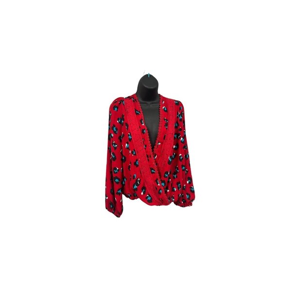 Red blouse wrap top tunic tee cheetah print - Picture 7 of 8